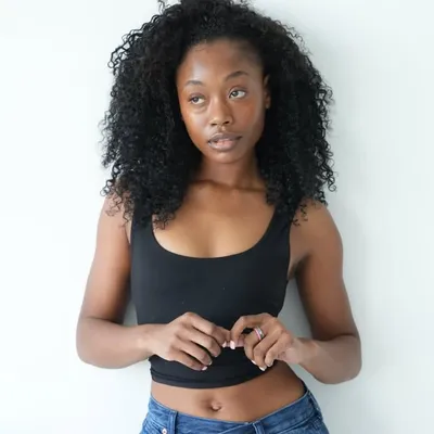 Halle Alice 🦋 - ‘Halo’💫 profile