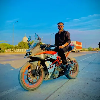 Shaikh Hamed profile