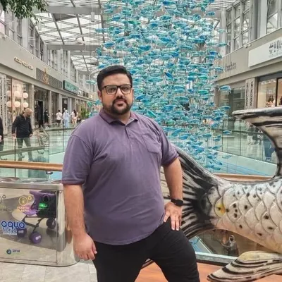 Hamid Najmi profile