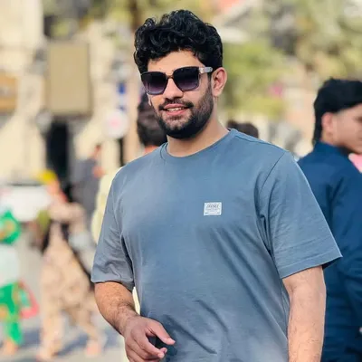 AMEER HAMZA Kamboh 🥰 profile