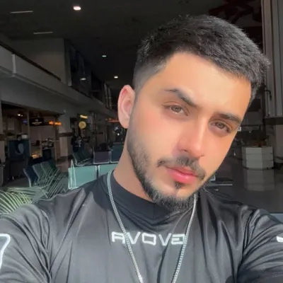 Hamza Farhan profile
