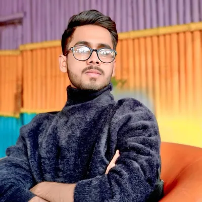 Hamza Sheikh ๐ ํจ์ ์
ฐ์ดํฌ profile