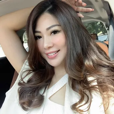 Hana Tania | Content Creator profile