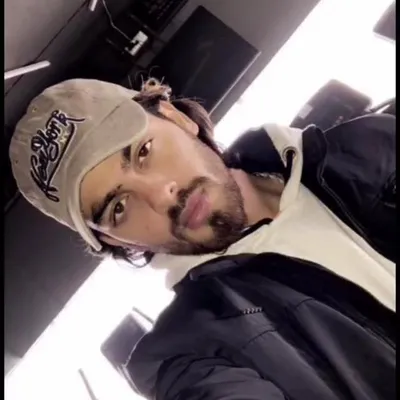 محمد حنيف profile