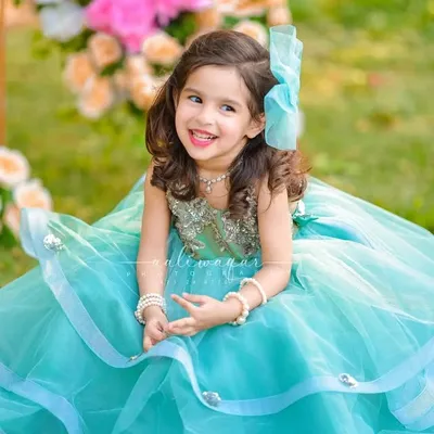 Haniya Zee profile