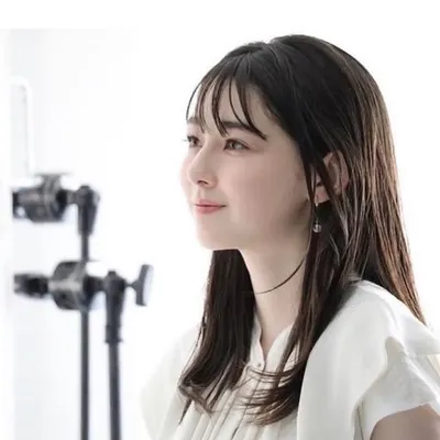 石川 花 profile