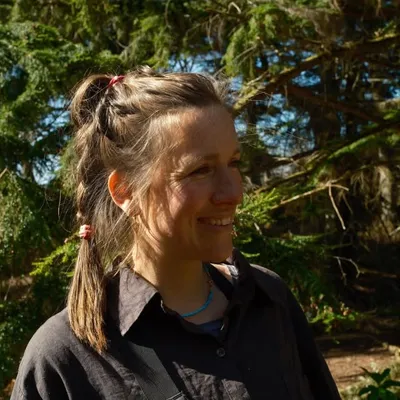 Hannah Barnes profile
