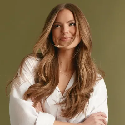 Hannah Brown Woolard profile