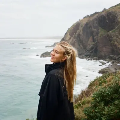 Hannah Meek profile