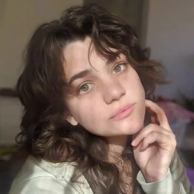 Hannah Lee profile
