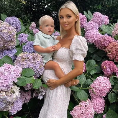 Hannah Polites 🌸 Midwife, Mama to 4 ✨ profile