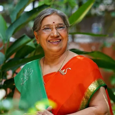 Dr. Hansaji Yogendra profile