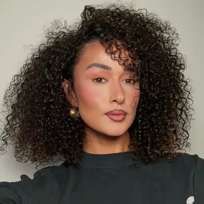 Hannah St Luce profile