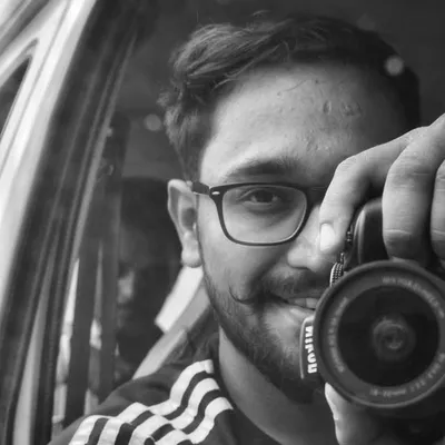himanshu jain momentography profile