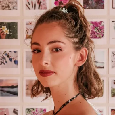 Roxanne🌸 profile