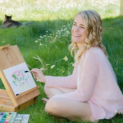 Anne-Charlotte Joy 🎨 Cours aquarelle, faire-part & portrait profile