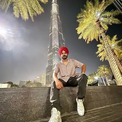 Hardev Dhillon profile
