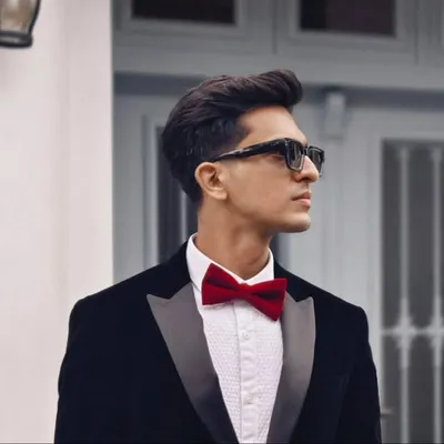 Hardhik Selarka profile
