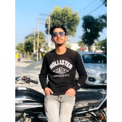 Hardik❤ profile