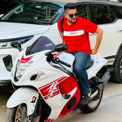 Hardik Vadhava profile