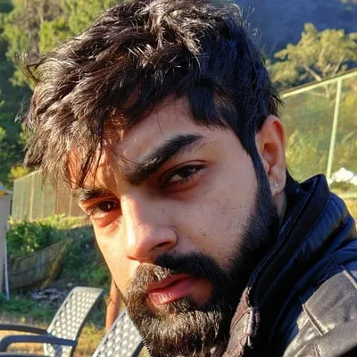 Hardik Gambhir profile