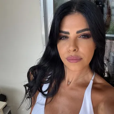 CLAUDIA HARFOUCHE profile