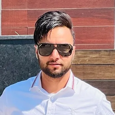 Harinder Harvi profile