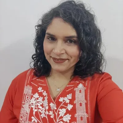 Harleen Vij | Founder @blingygalli | Author profile
