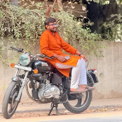 SARKAR🚩🔝 profile