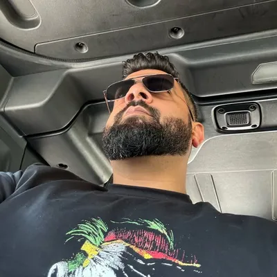 Harshit Batra🕉️ profile