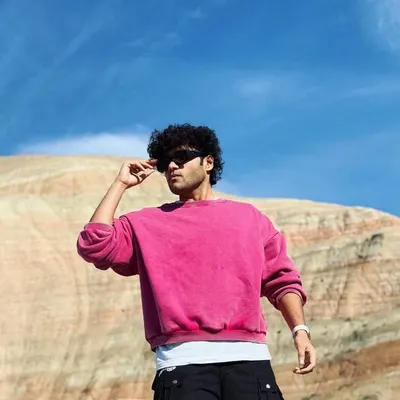 harshit chauhan profile