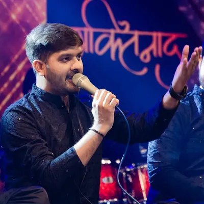 Harshit Shah | Jain Devotional Singer ✨ profile