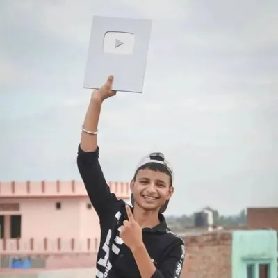 Harsh Rajput | Tech & Info