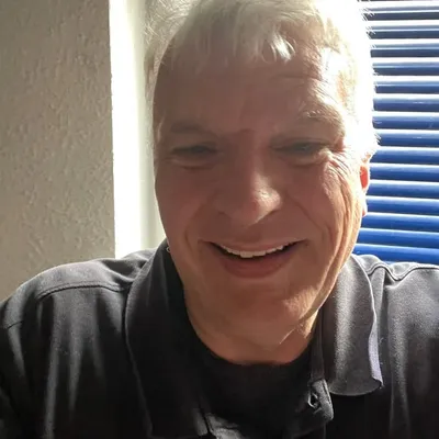 Hartmut Schütt profile