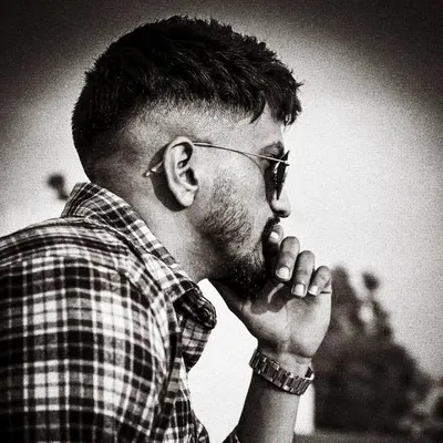 Prateek Dhayal profile