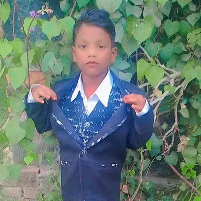 Hasnain_12k profile