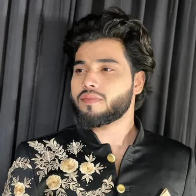 Hasnain Raza profile