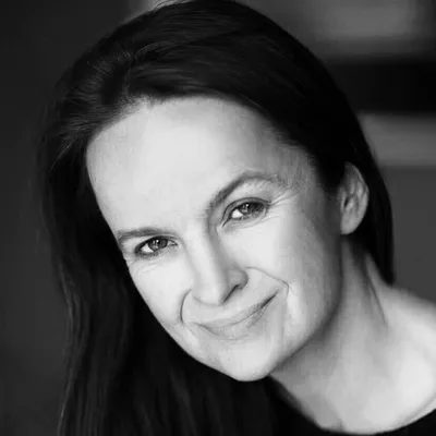 Lenka Hatasova profile