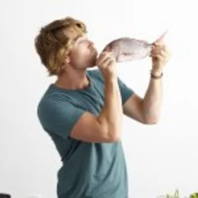 Hayden Quinn profile