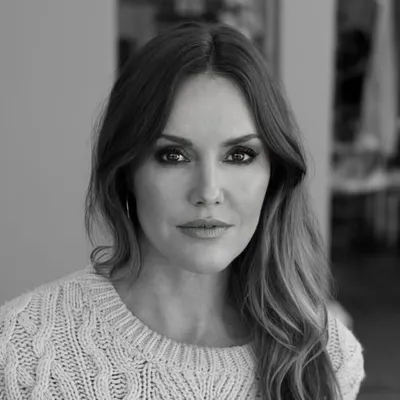 Erinn Hayes profile