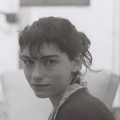Hazar Ergüçlü profile
