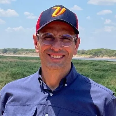 Henrique Capriles Radonski profile