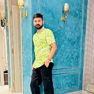 ❤heart less💔akki💔 profile