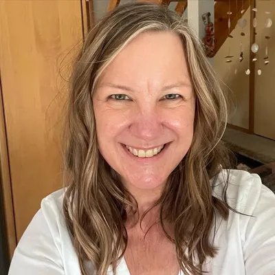 Heather Corinne Lang profile