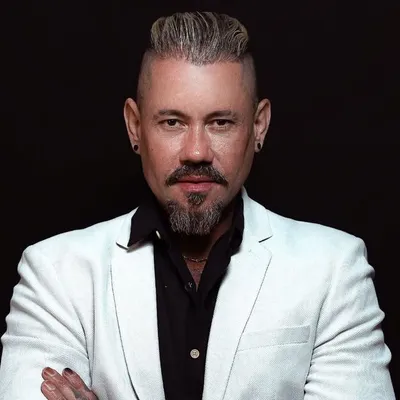 Heber Faria | Expert em Mechas e Colorimetria profile