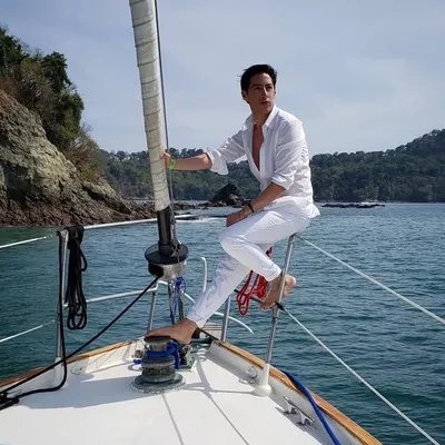 Hector Bustamante profile