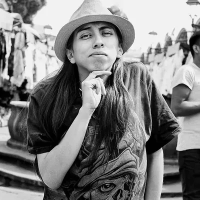Héctor Mickeith profile