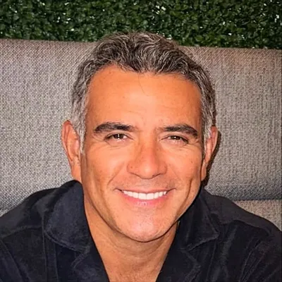 Héctor Sandarti profile