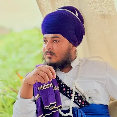 Heera Turban Coach profile