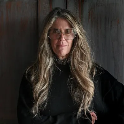 Heidi Lender profile